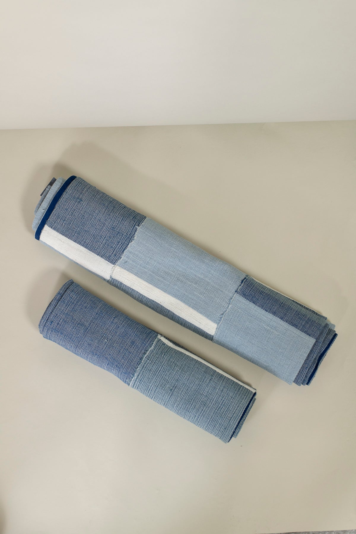 table runner - sakaori weave
