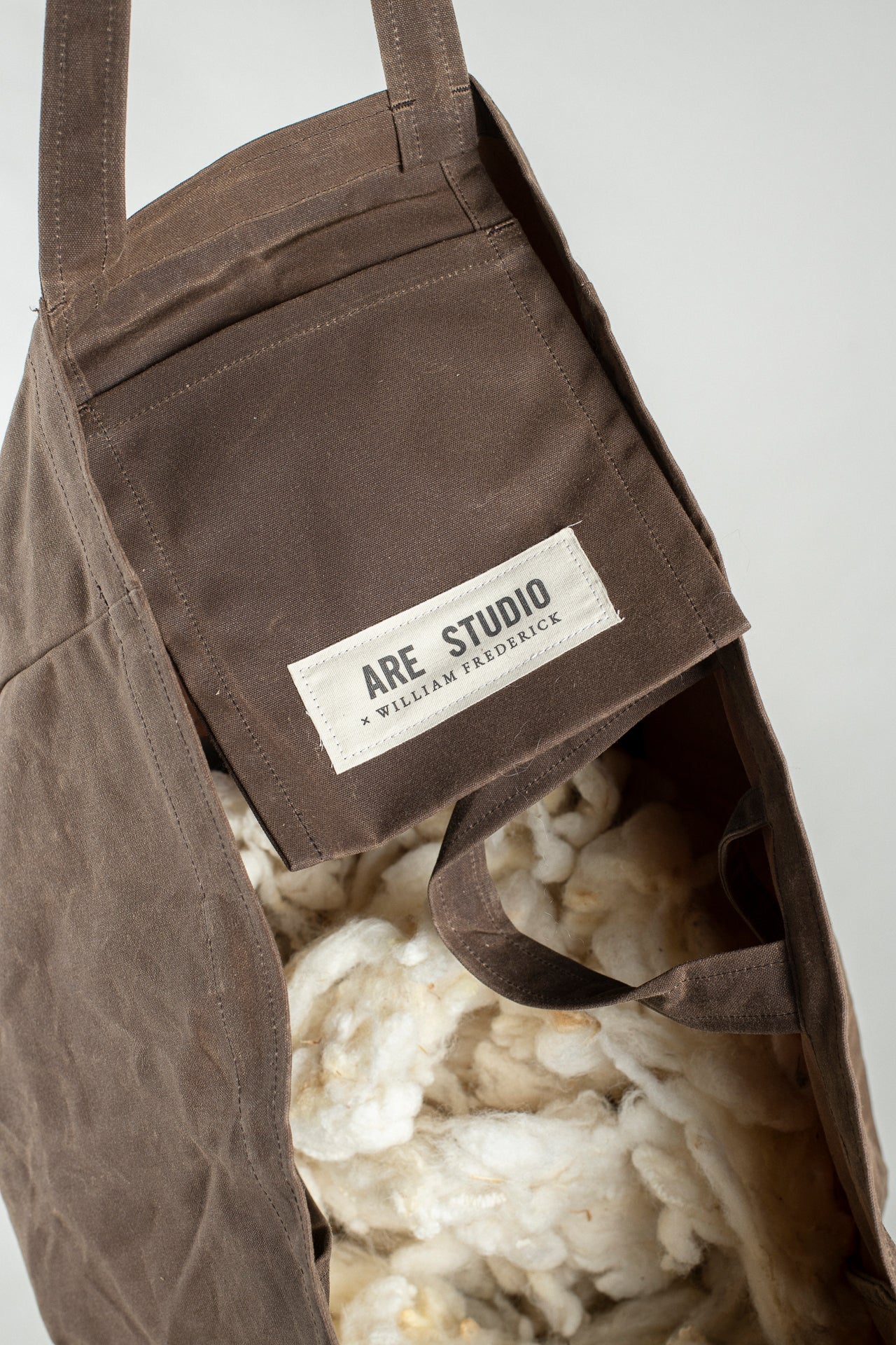 Box Tote - WF x Are Studio