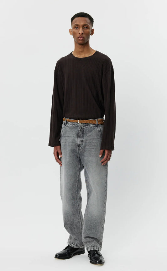 regular jeans