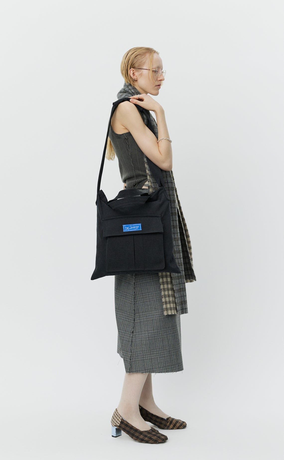 Routine Shoulder Bag
