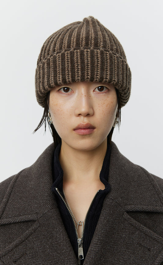 stage beanie