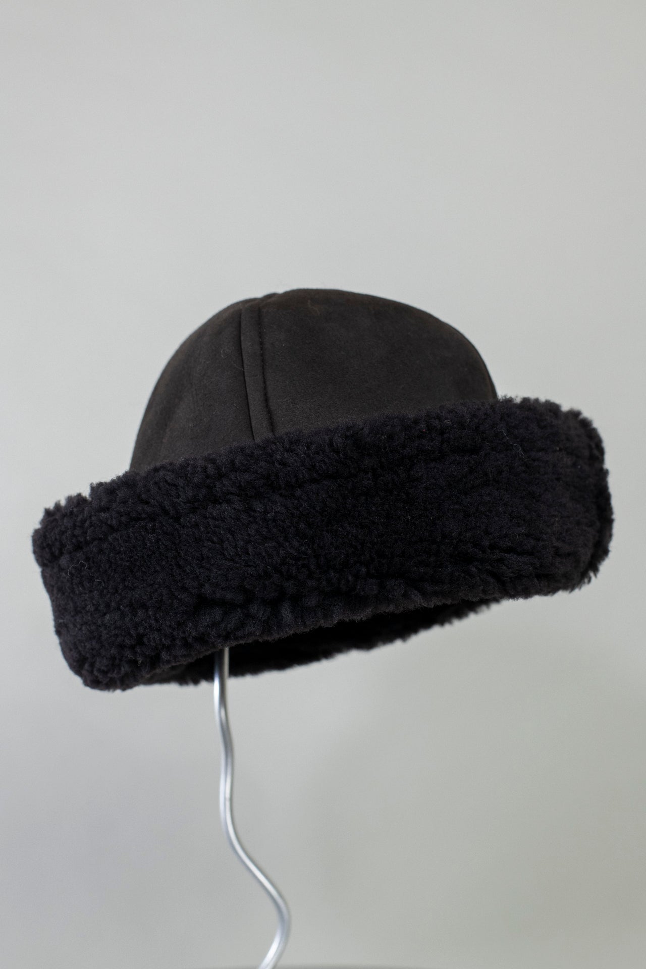 Suede Back Curly Sheepskin Cap