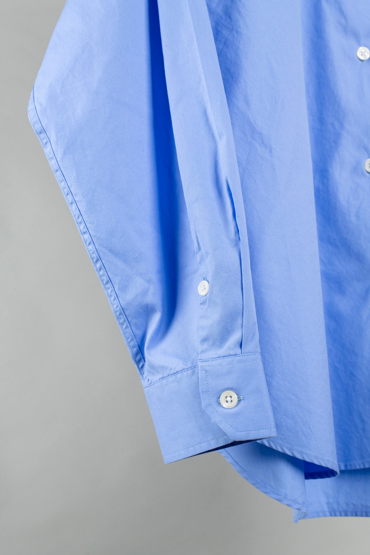 Generous Shirt - Women's