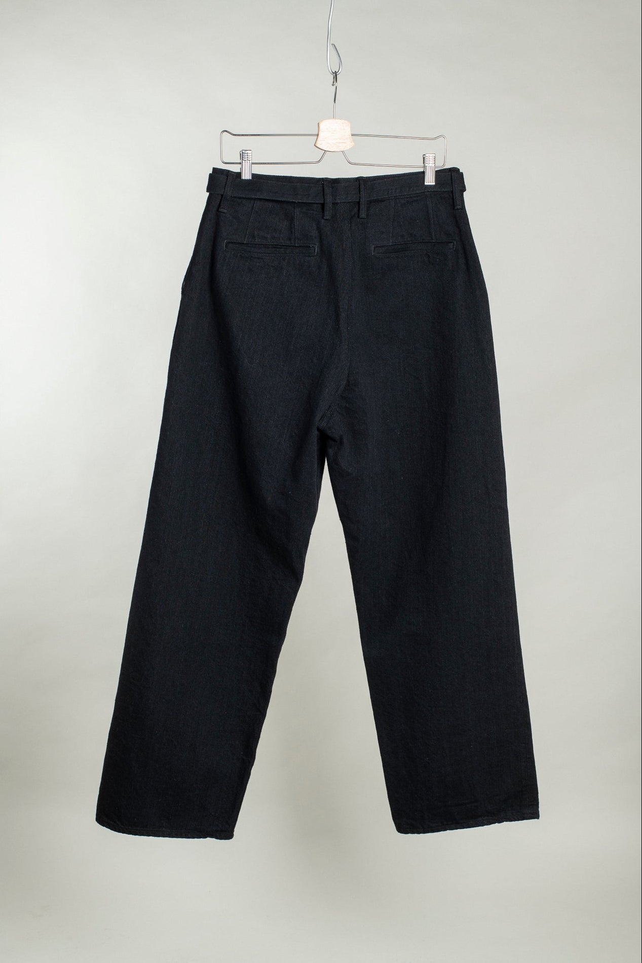 yoko sakamoto | designers | grays