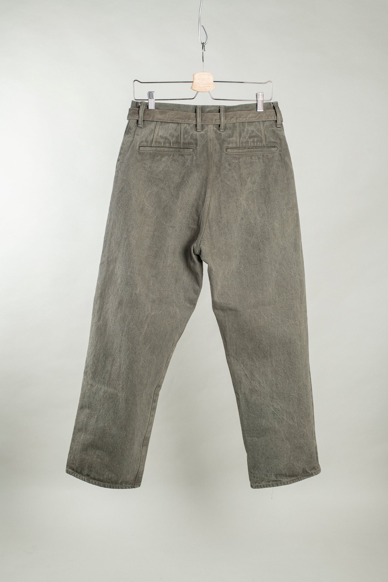 yoko sakamoto | designers | grays