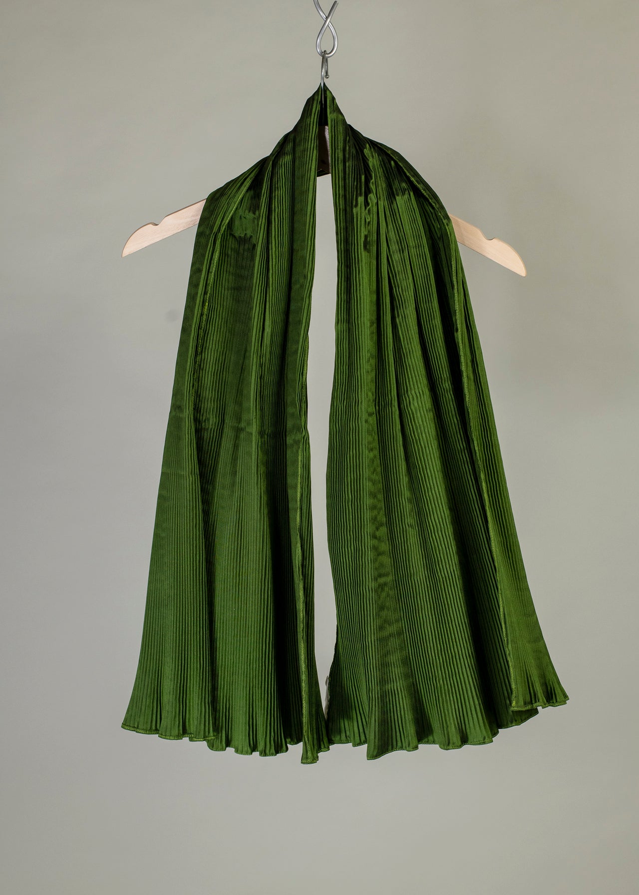 Pleated Scarf - Silk Dupion