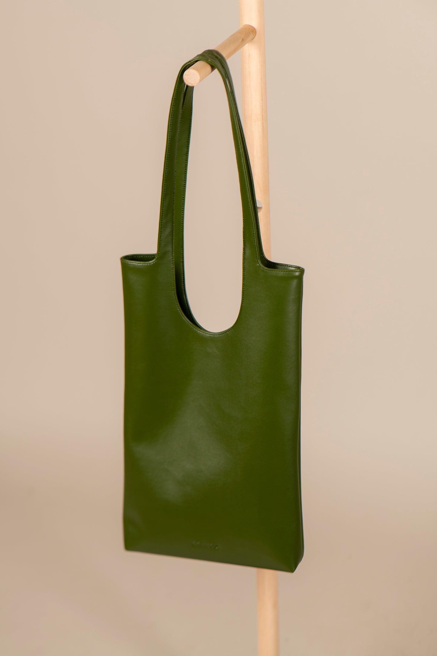 dolores square tote