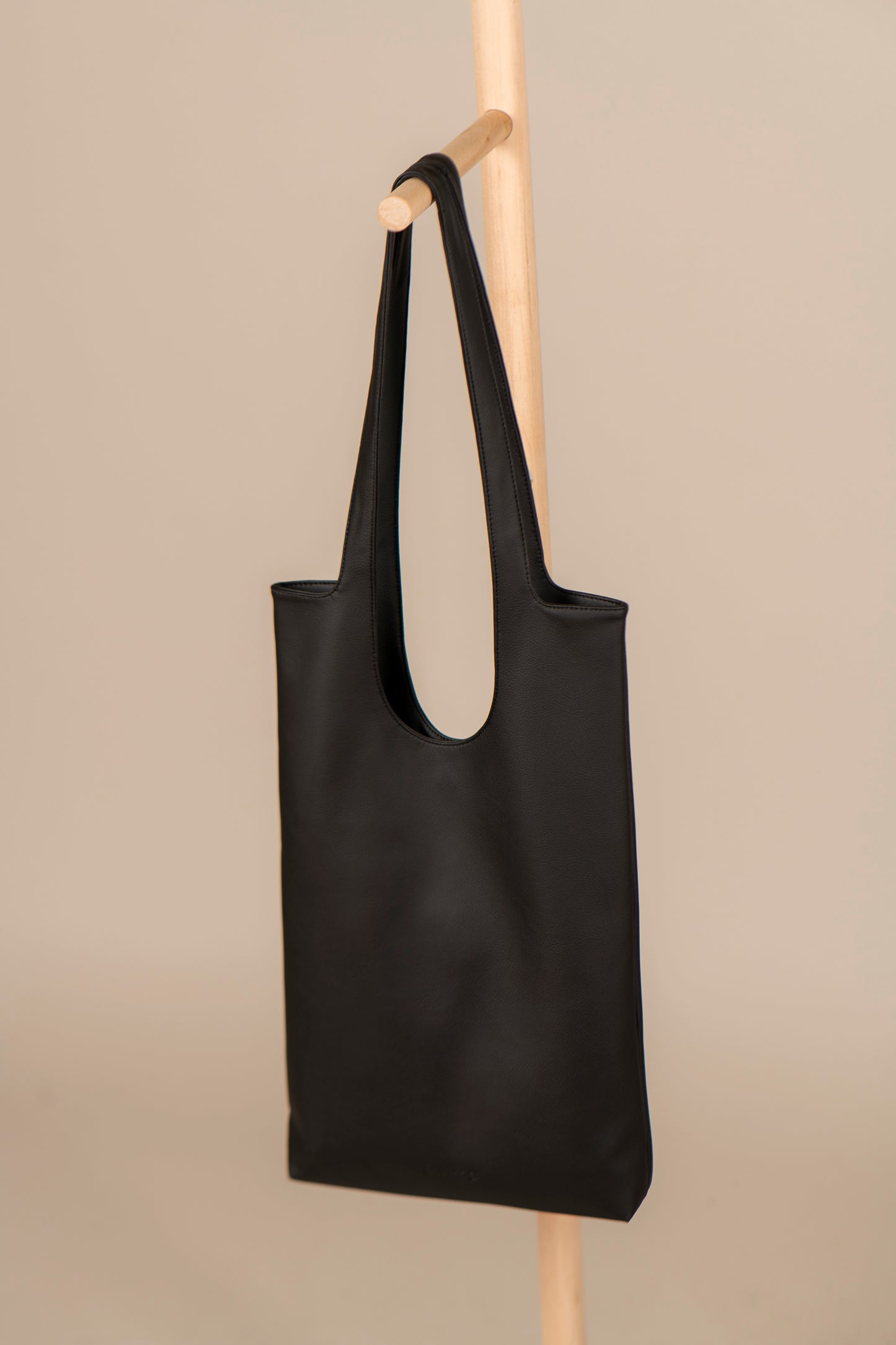 dolores square tote