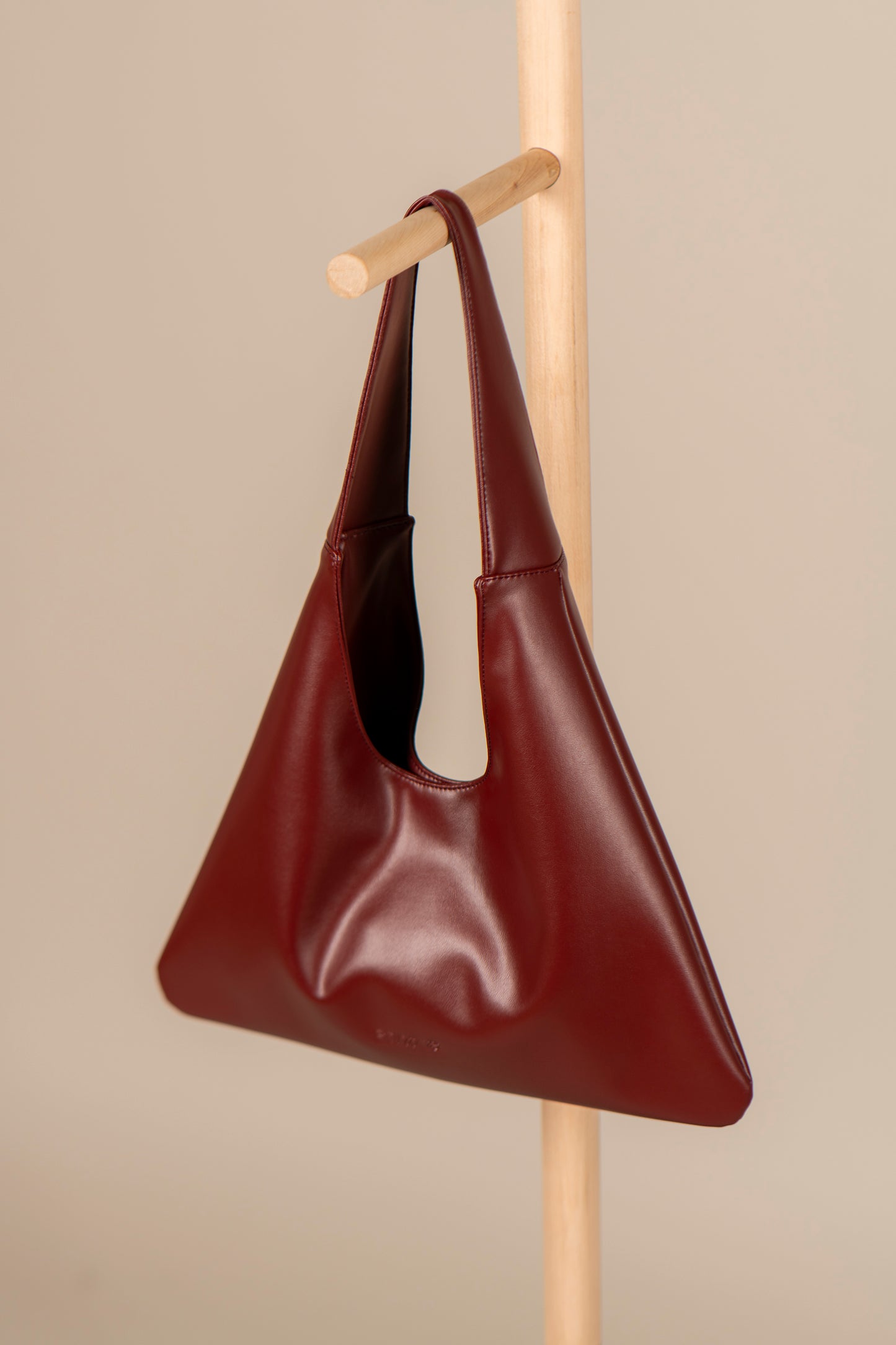 agave triangular tote