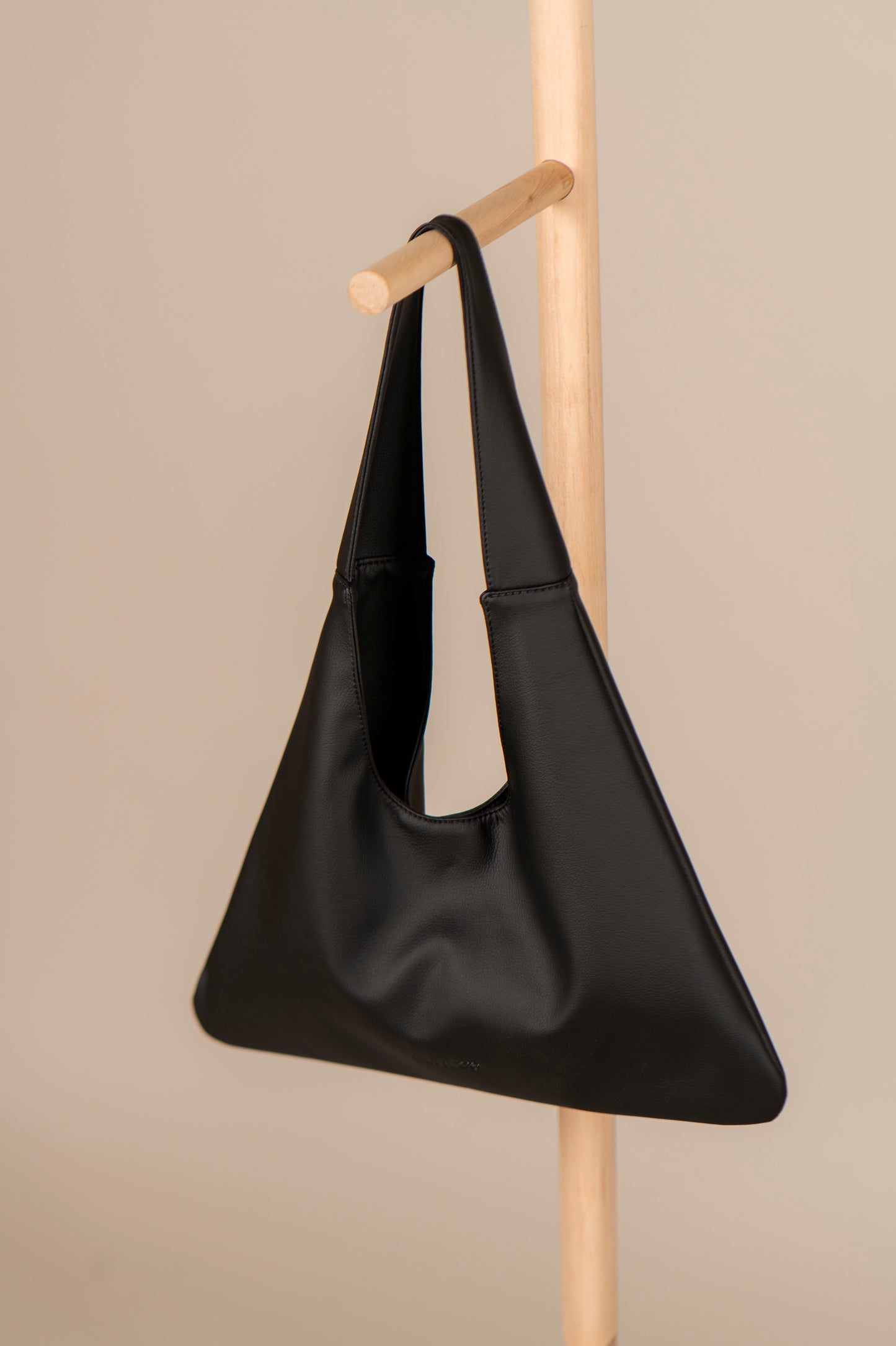 agave triangular tote