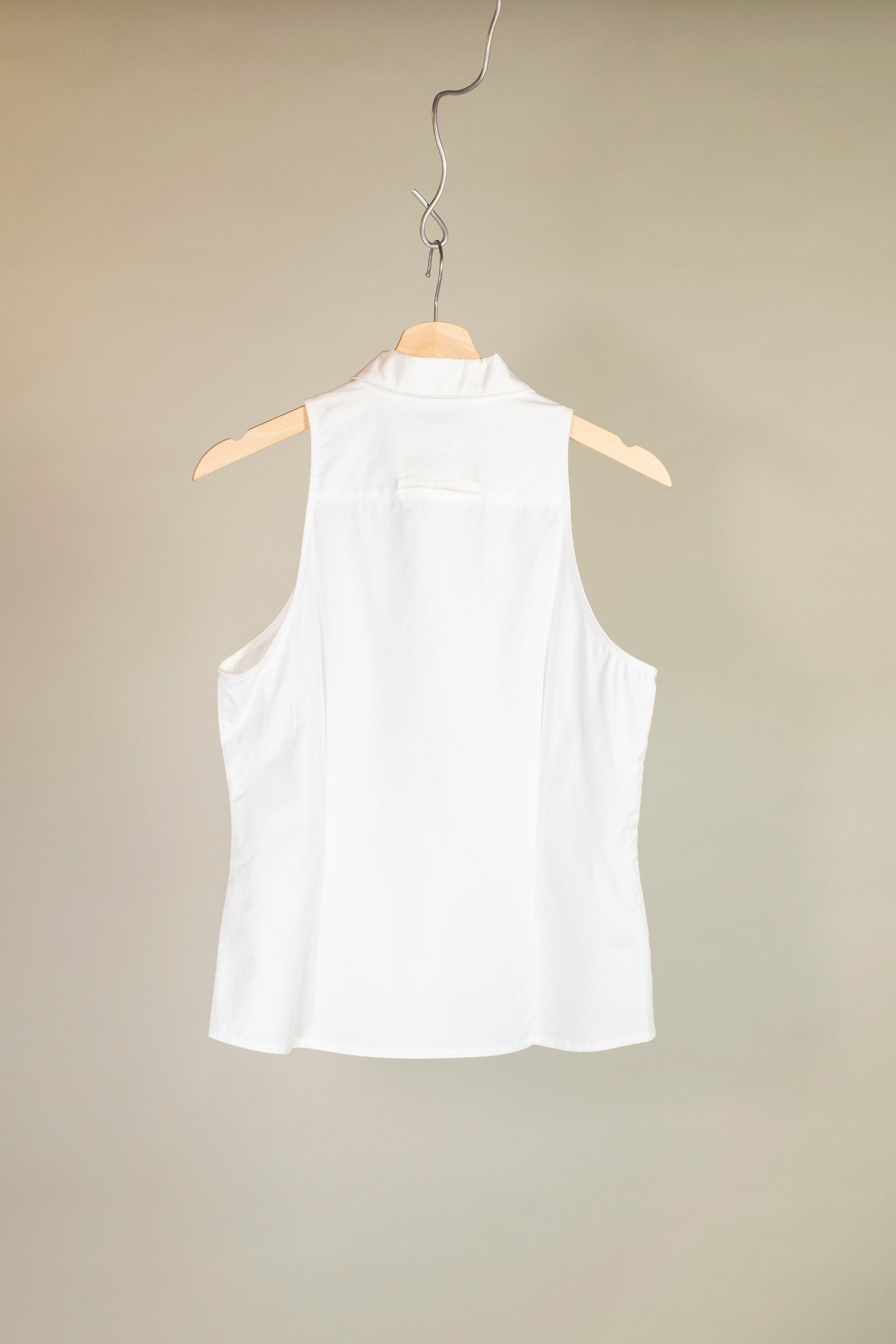 netta sleeveless blouse