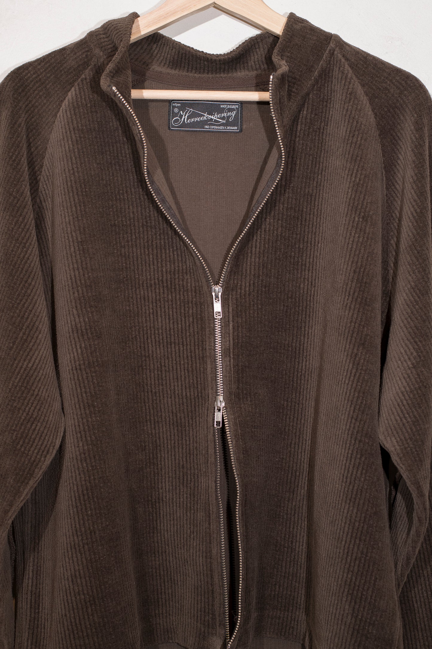 Leisure Zip Up Brown