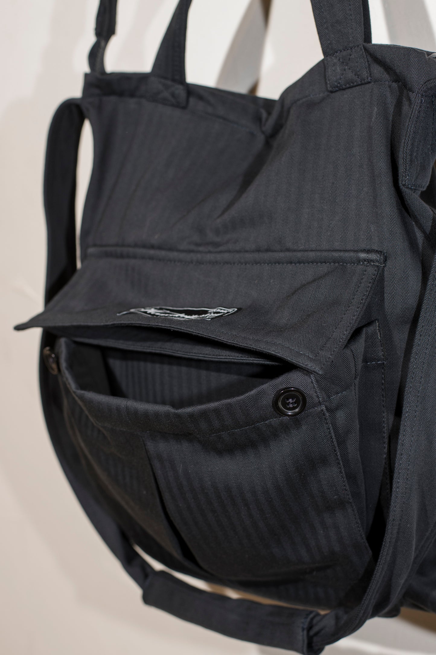 routine shoulder bag