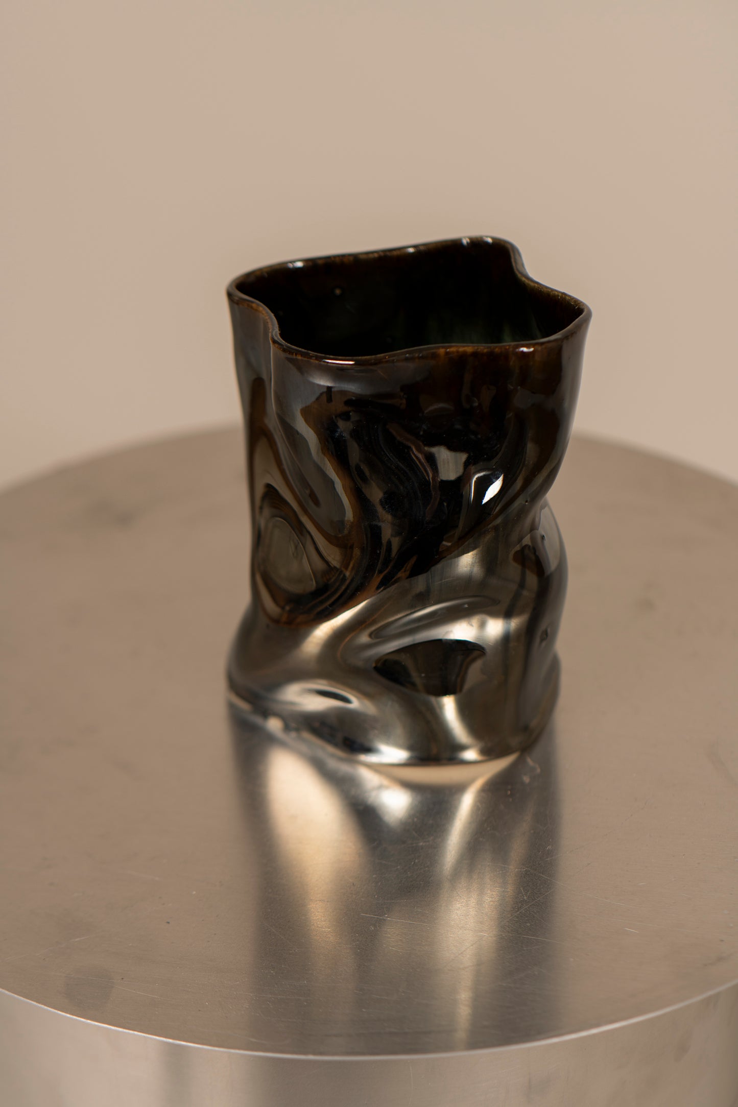 twist vase