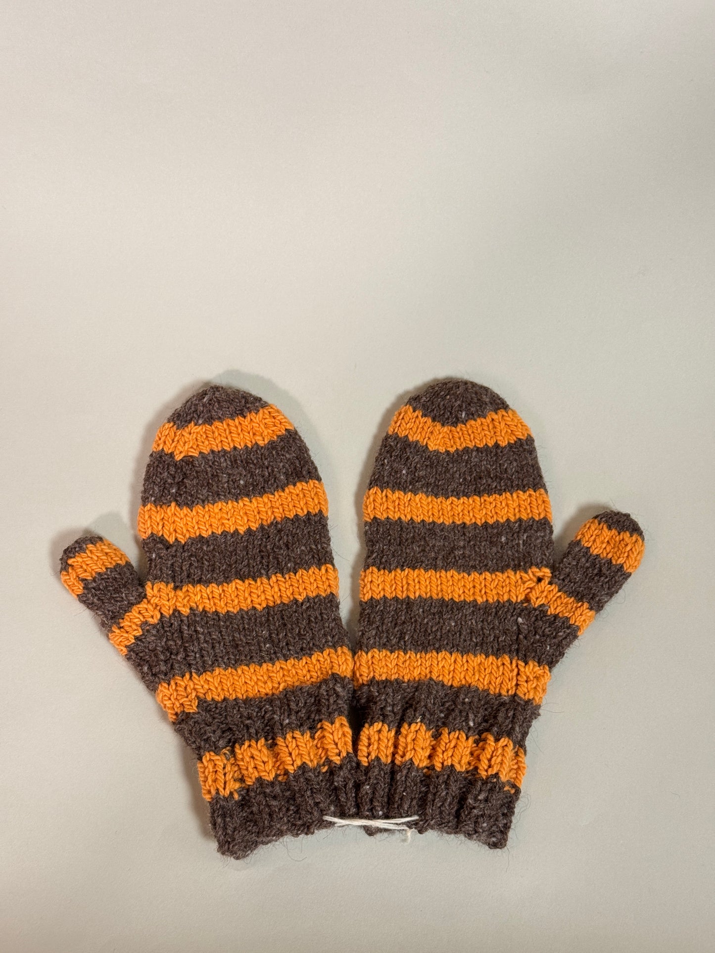 hand knit mitts