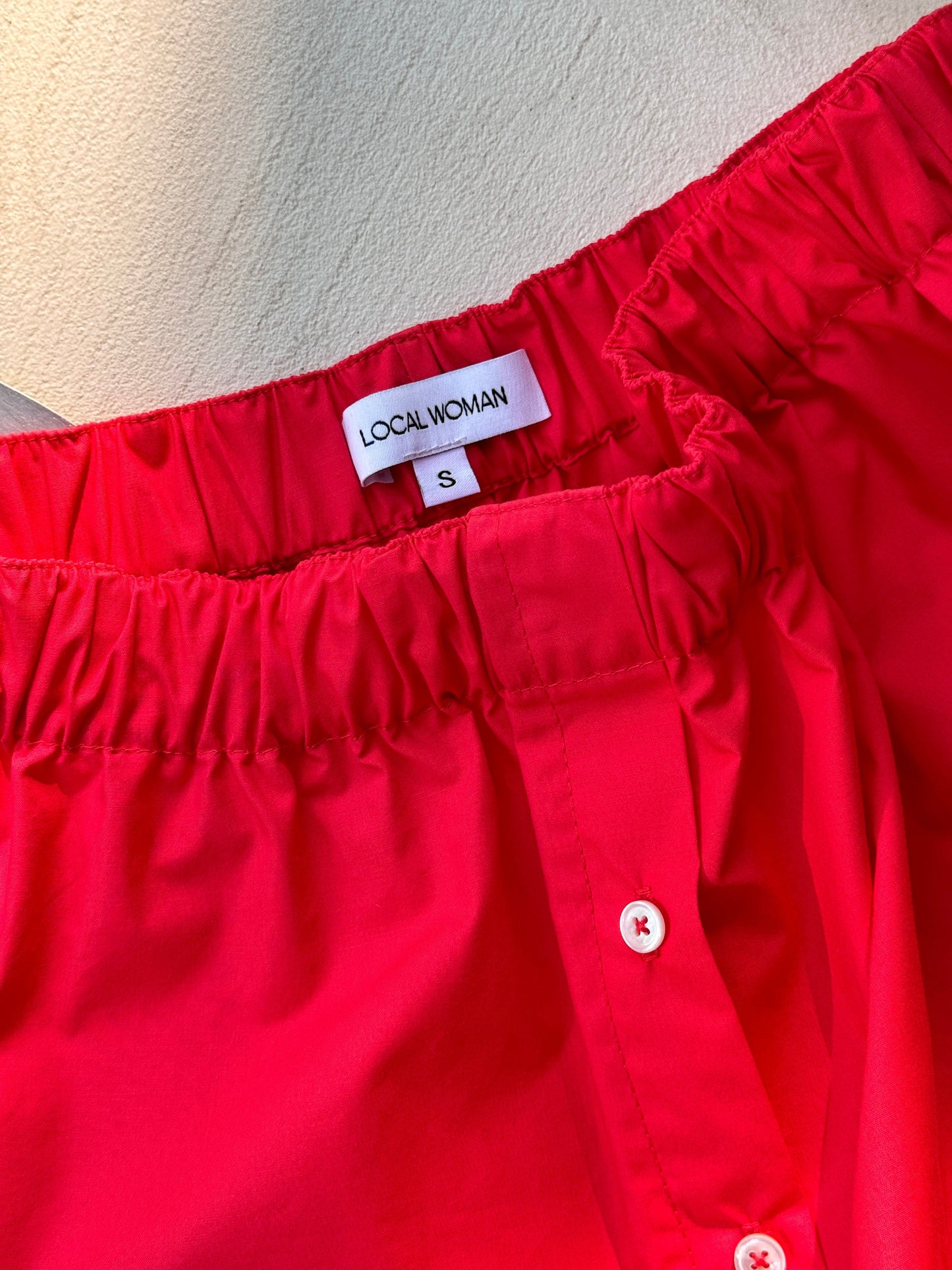 gregg shorts - poppy red