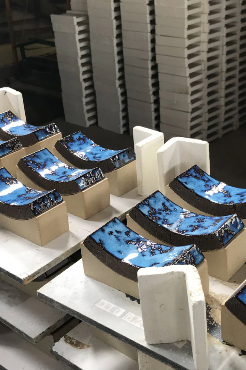 Roof Tile Curve Incense Holder