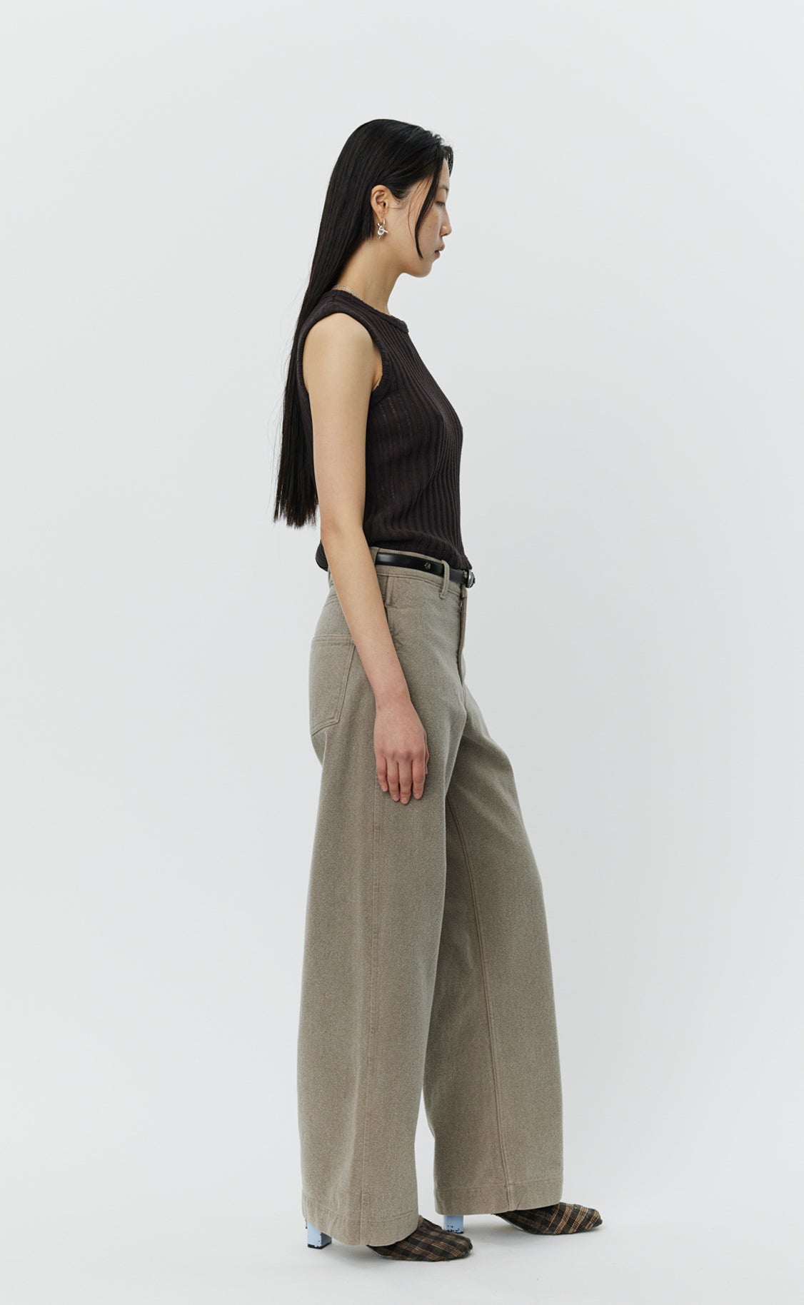 Womens Straight Cut Jeans